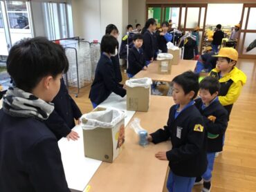 ○広報委員会「赤い羽根共同募金」